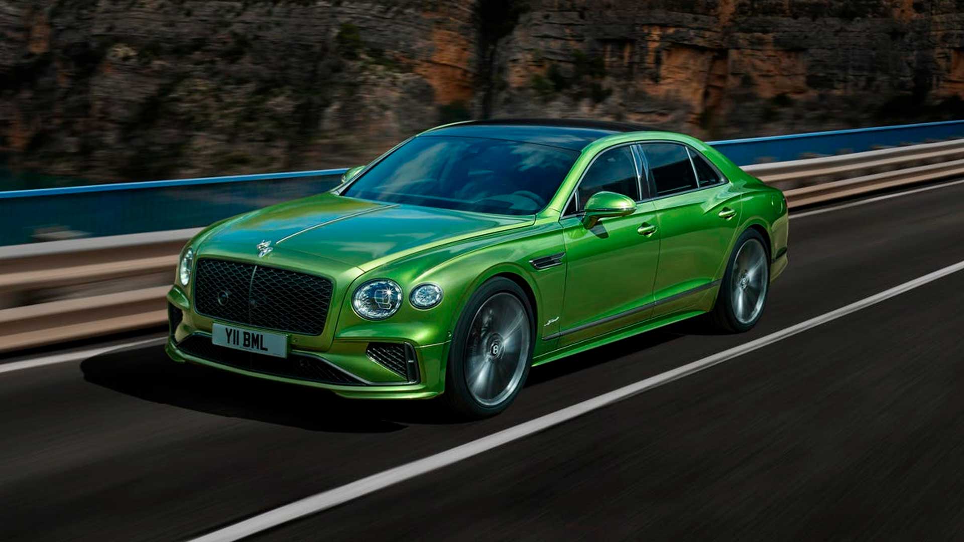 Flying Spur: O Primeiro Supercarro de Quatro Portas da Bentley