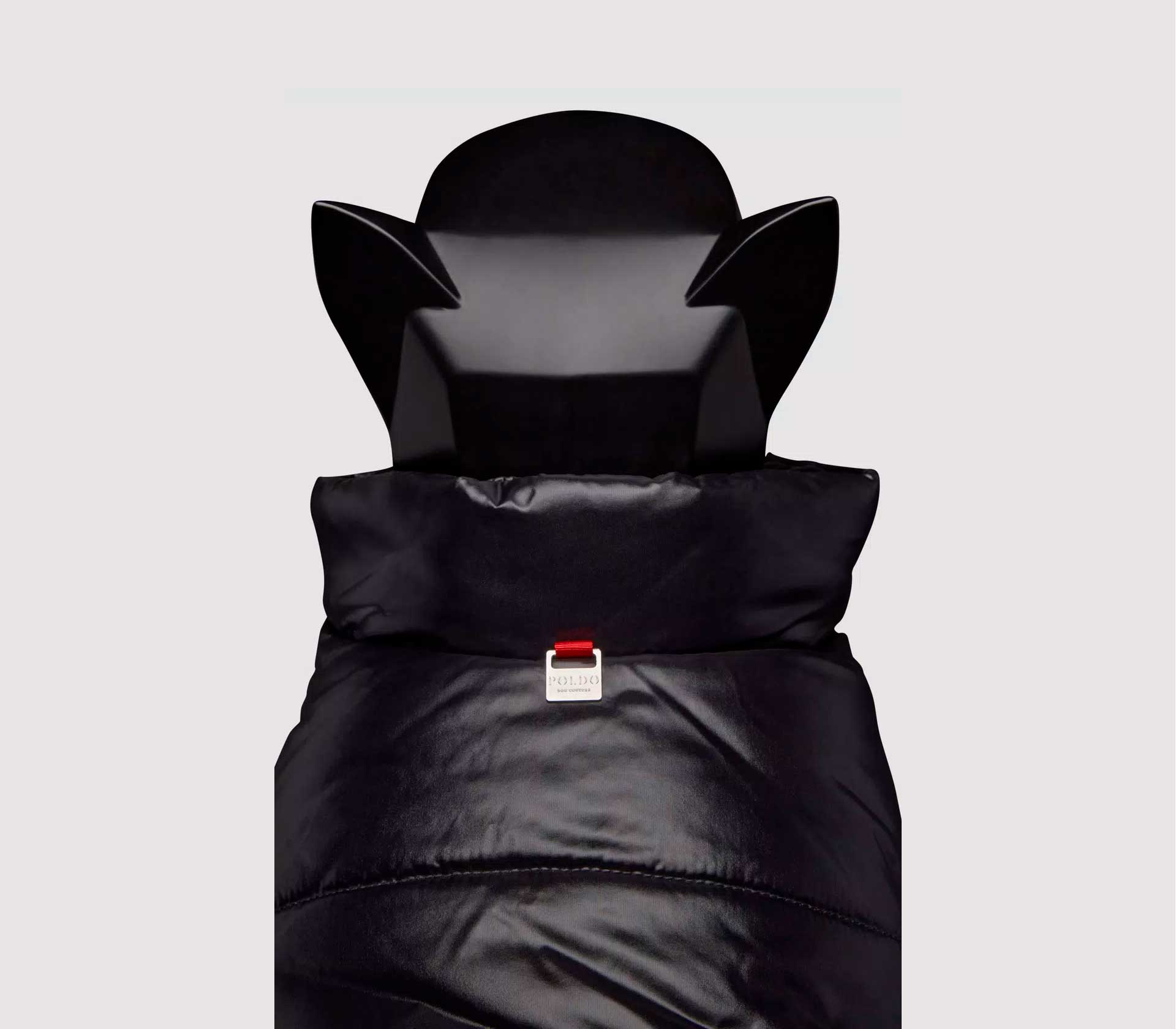 Casaco para Pet com Capuz Re-Nylon - Preto