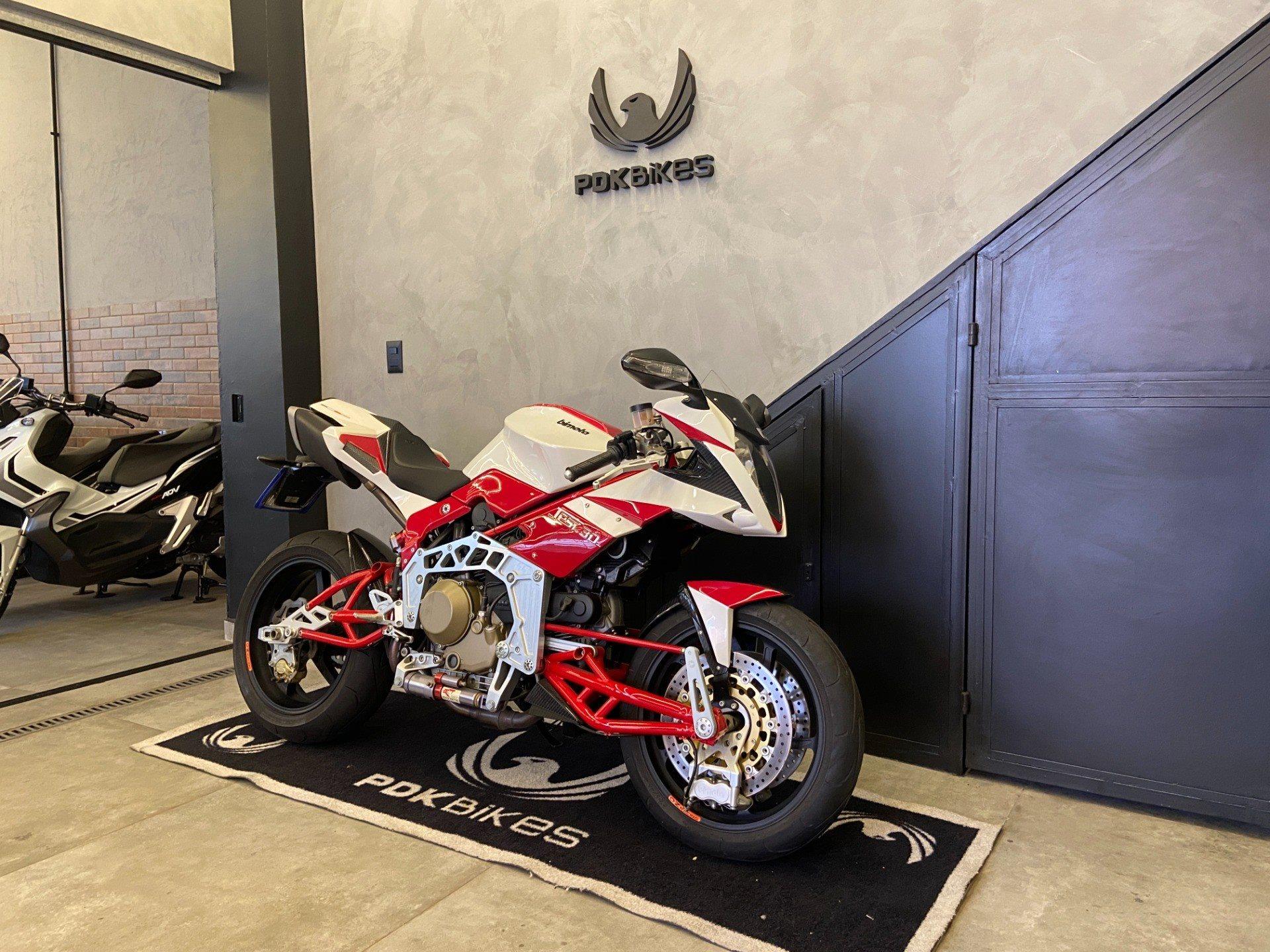 DUCATI - Panigale V4 / Panigale V4S / Panigale V4 Speciale