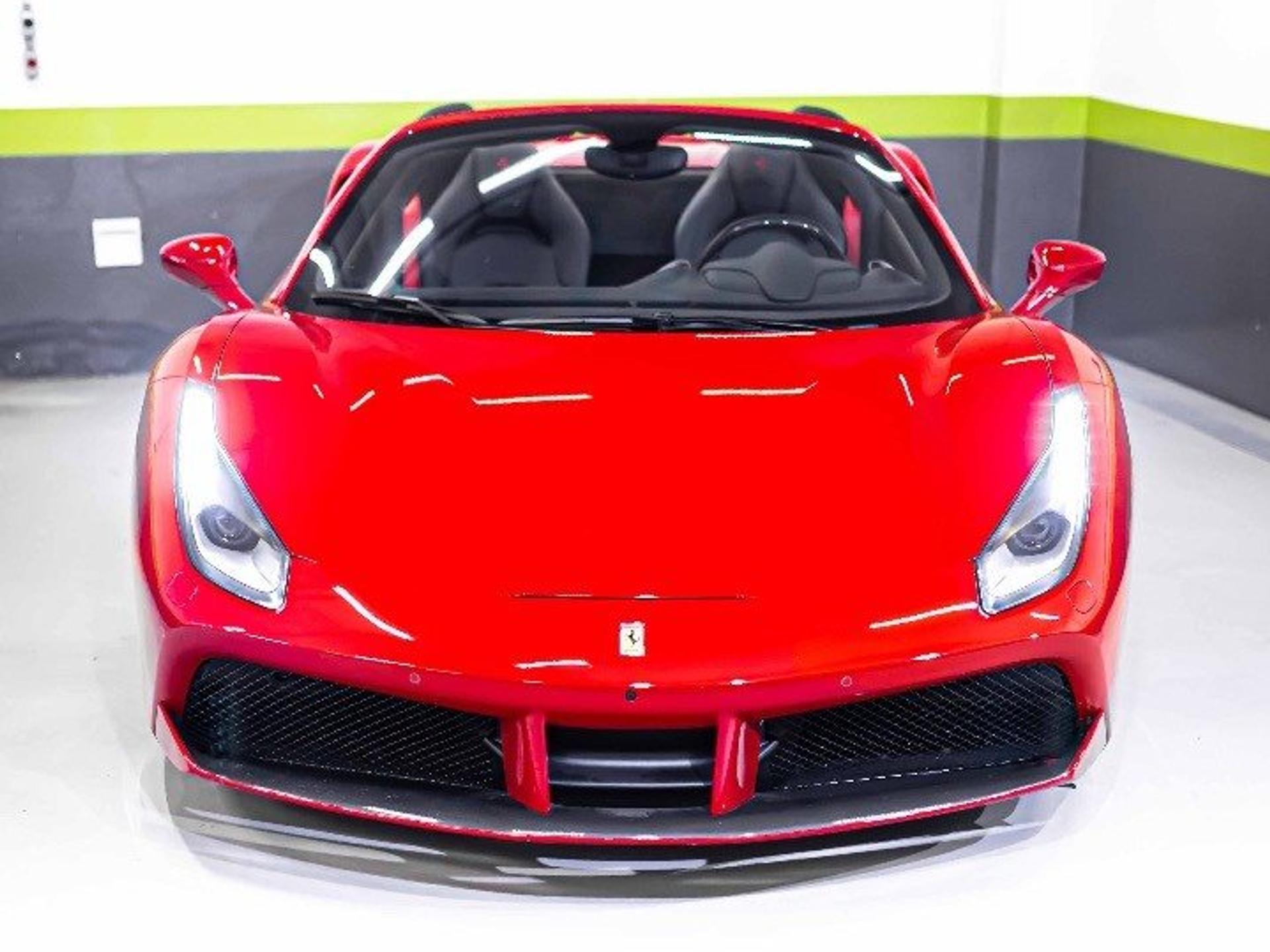 FERRARI - 488 Spider