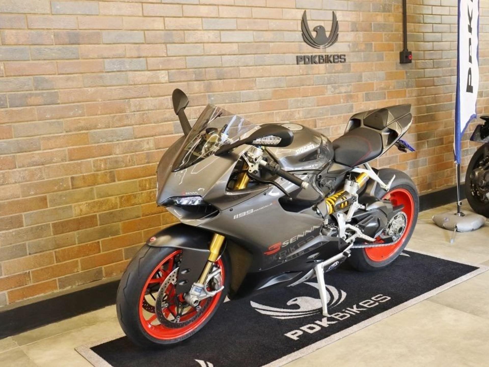 DUCATI - Panigale V4 / Panigale V4S / Panigale V4 Speciale