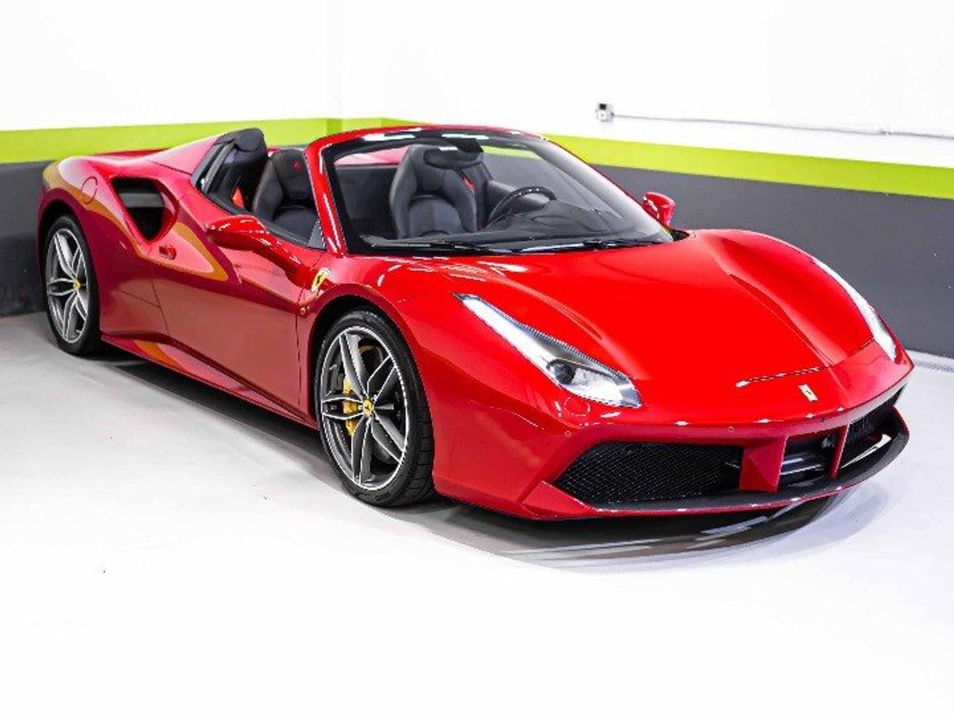 FERRARI - 488 Spider