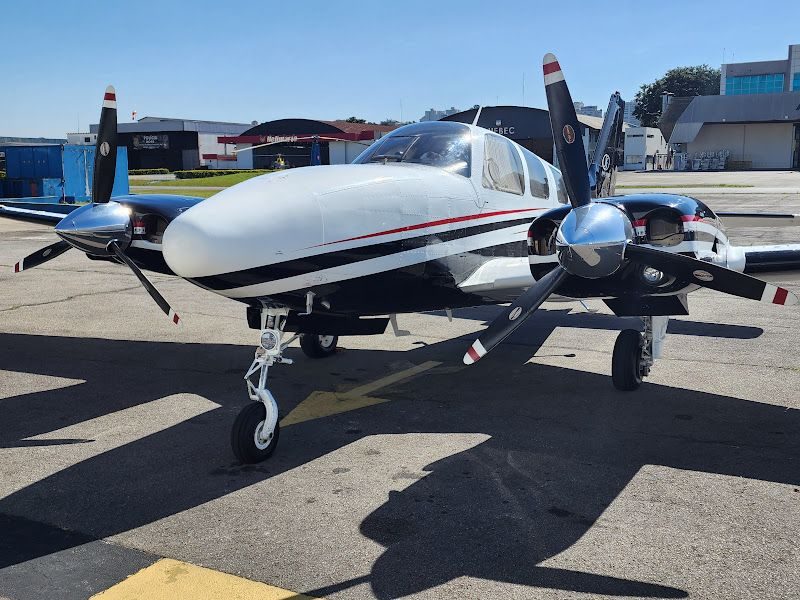 Piper Aircraft - Navajo