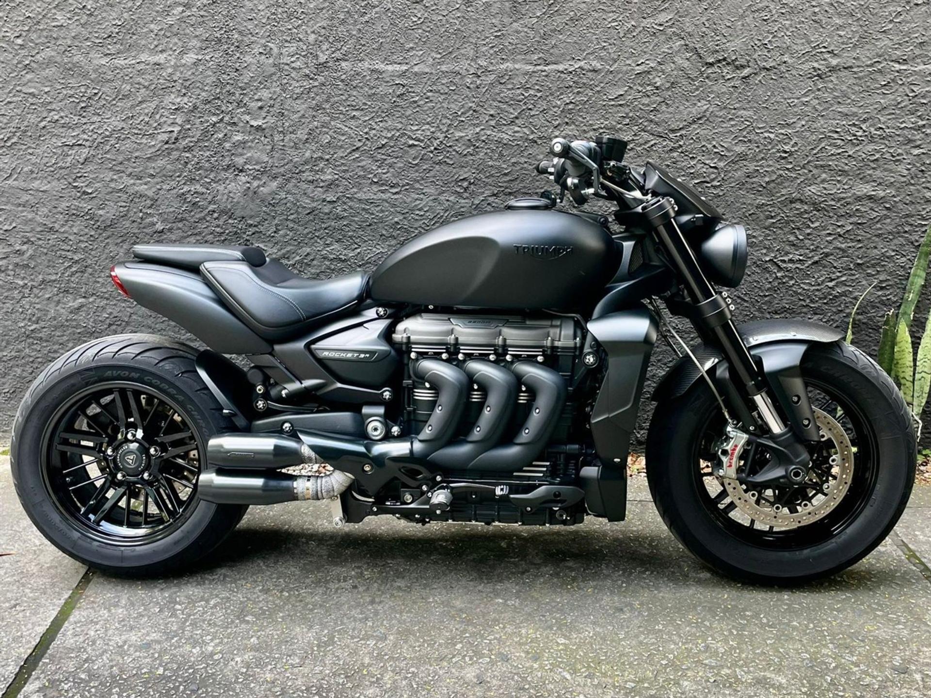 TRIUMPH - Rocket 3