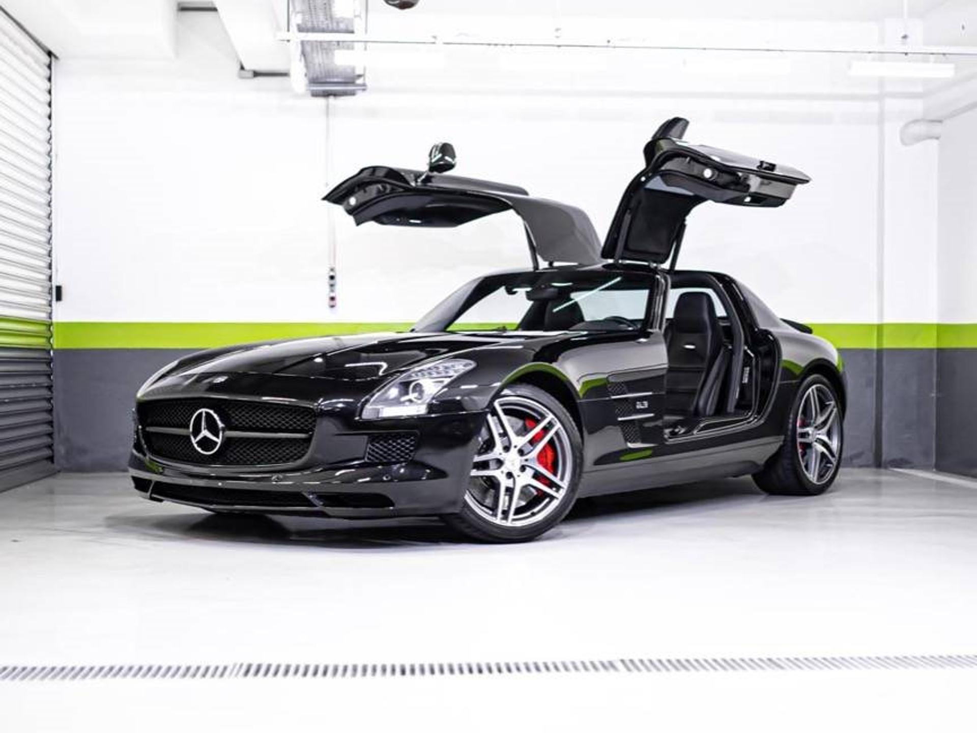 MERCEDES-BENZ - SLS-Class