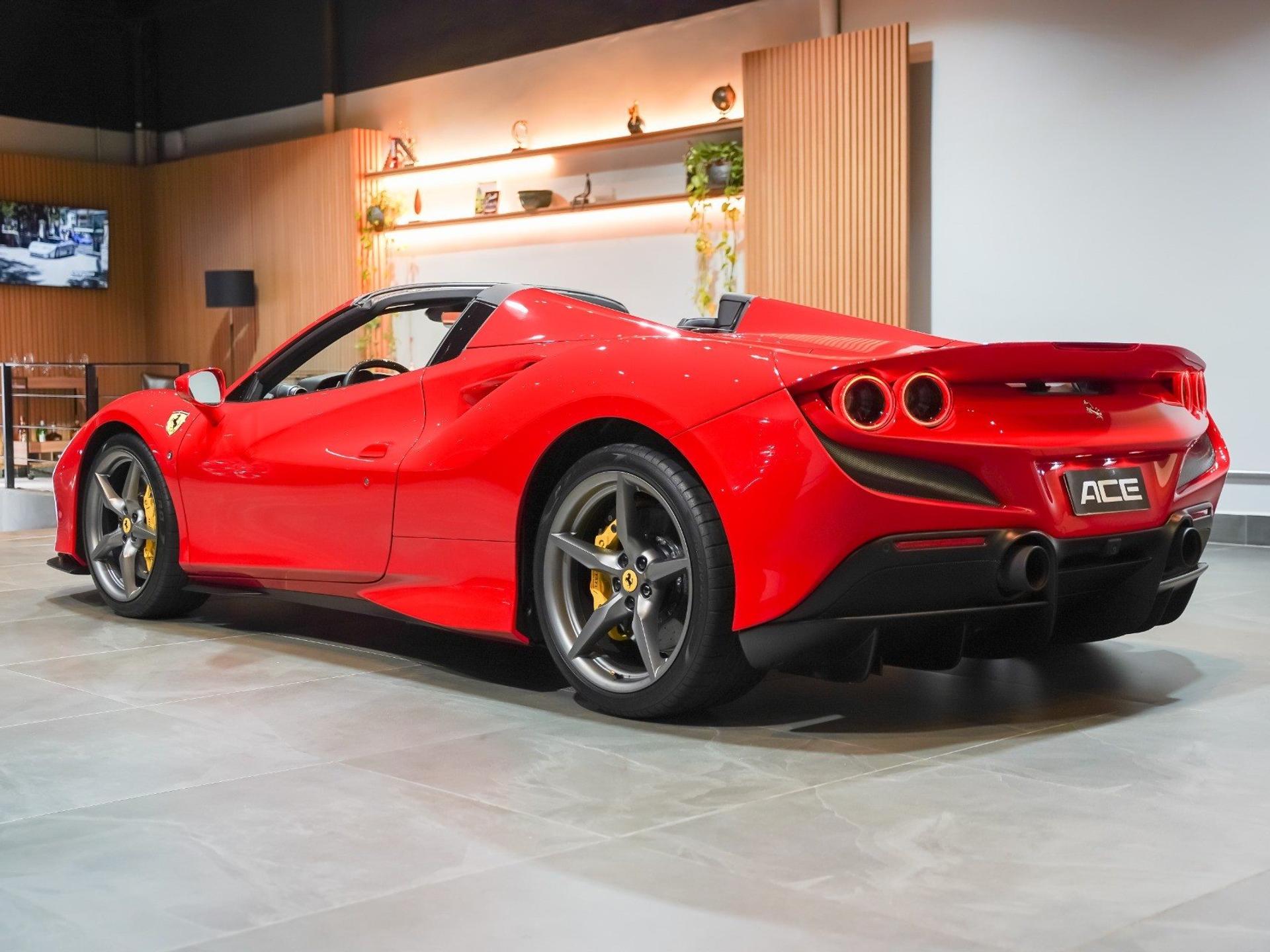 FERRARI - 488 Spider