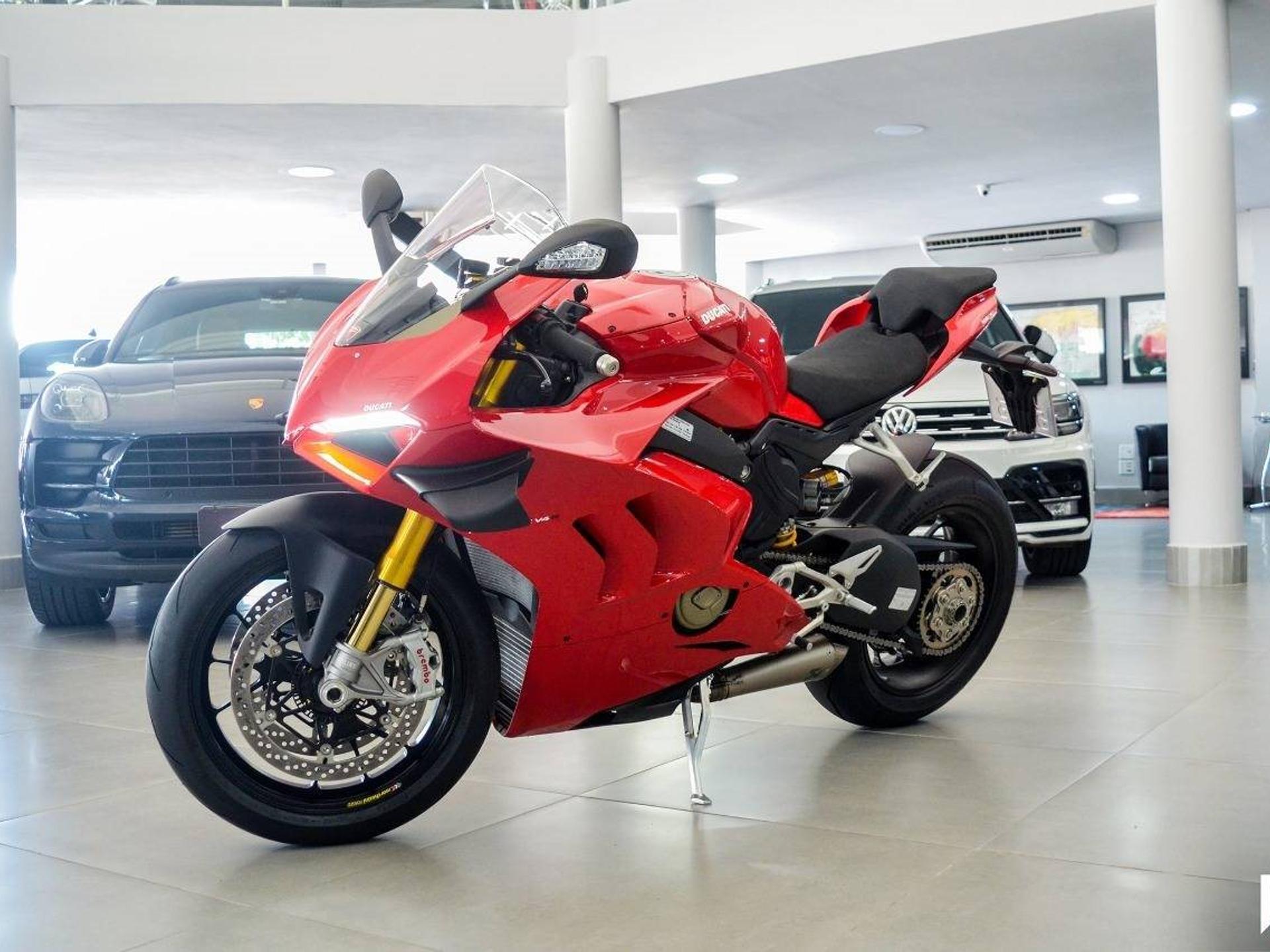 DUCATI - Panigale V4 / Panigale V4S / Panigale V4 Speciale