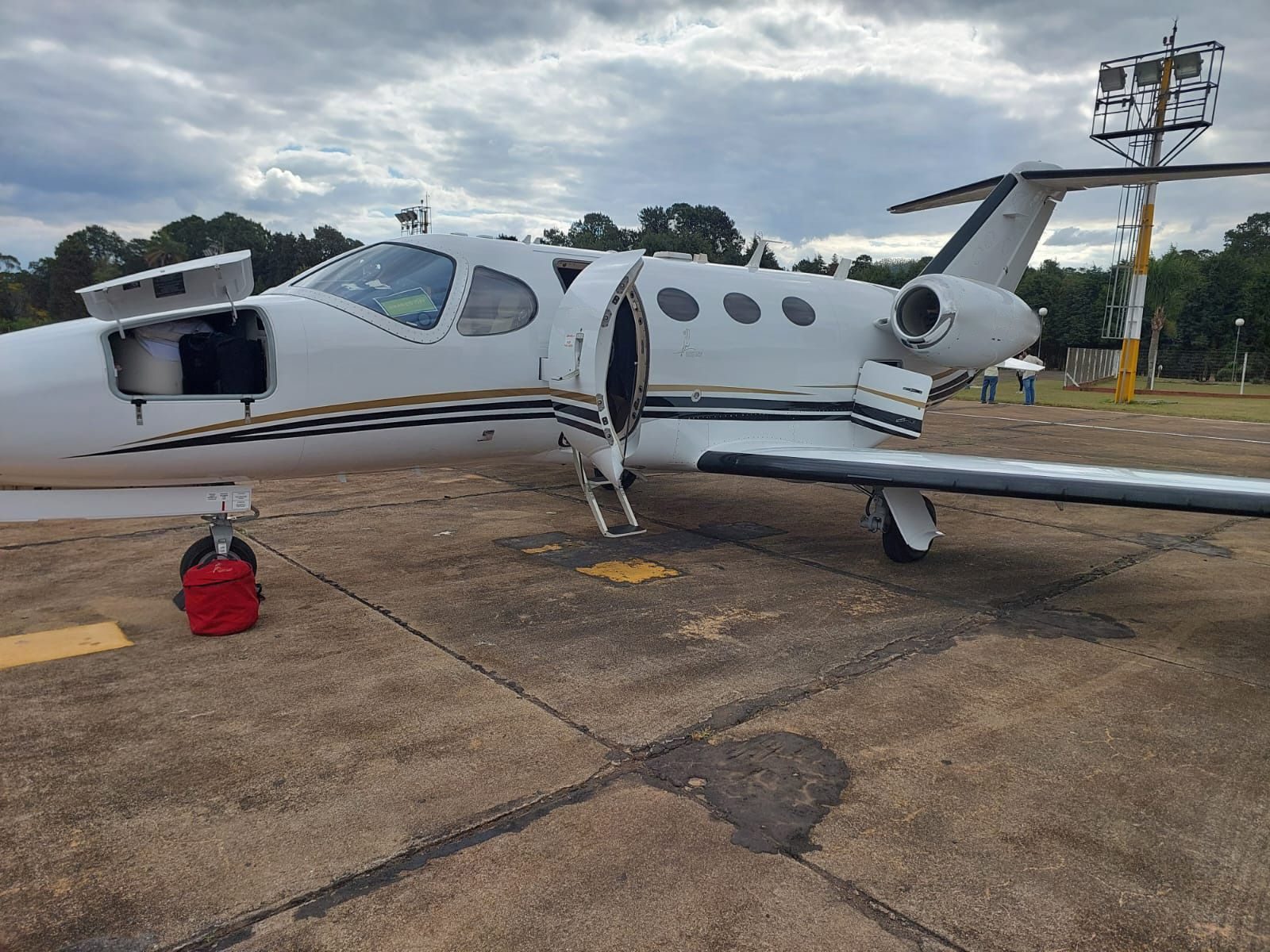 Embraer - Legacy 500